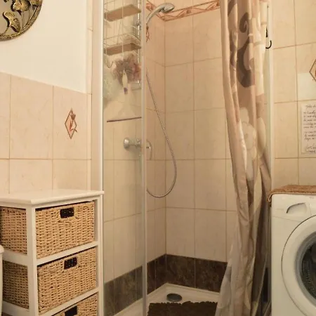 Apartment Amphores